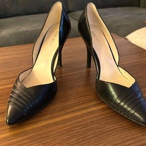 Nine West Black Heels (Size 7)